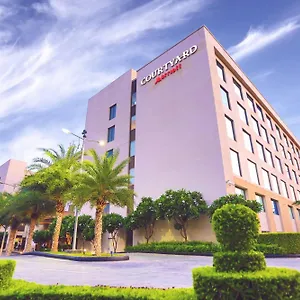Courtyard By Marriott Agra 5*, Agra (Uttar Pradesh) Indien