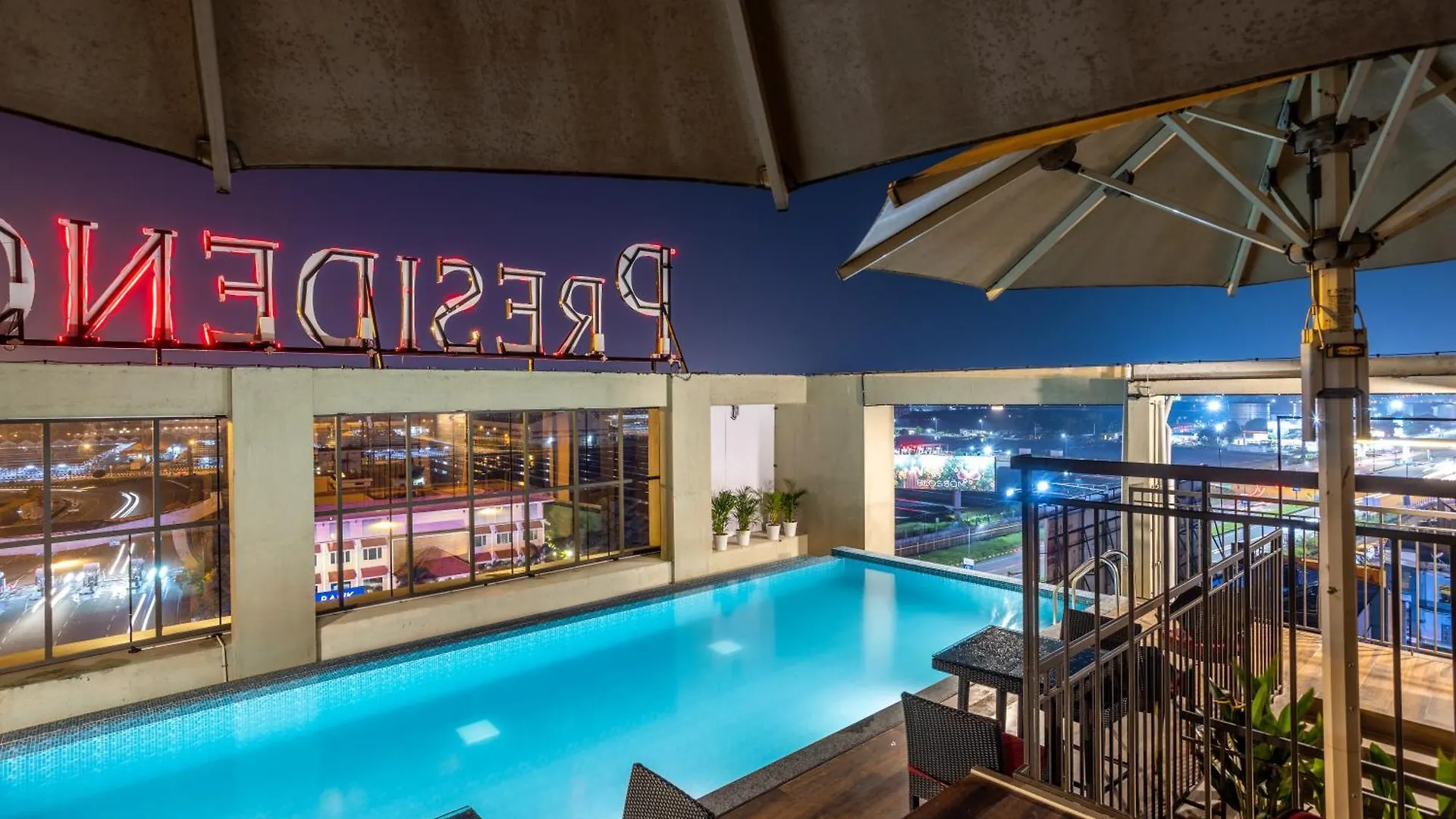 Presidency Airport Hotel Kochi 4*,  Hindistan